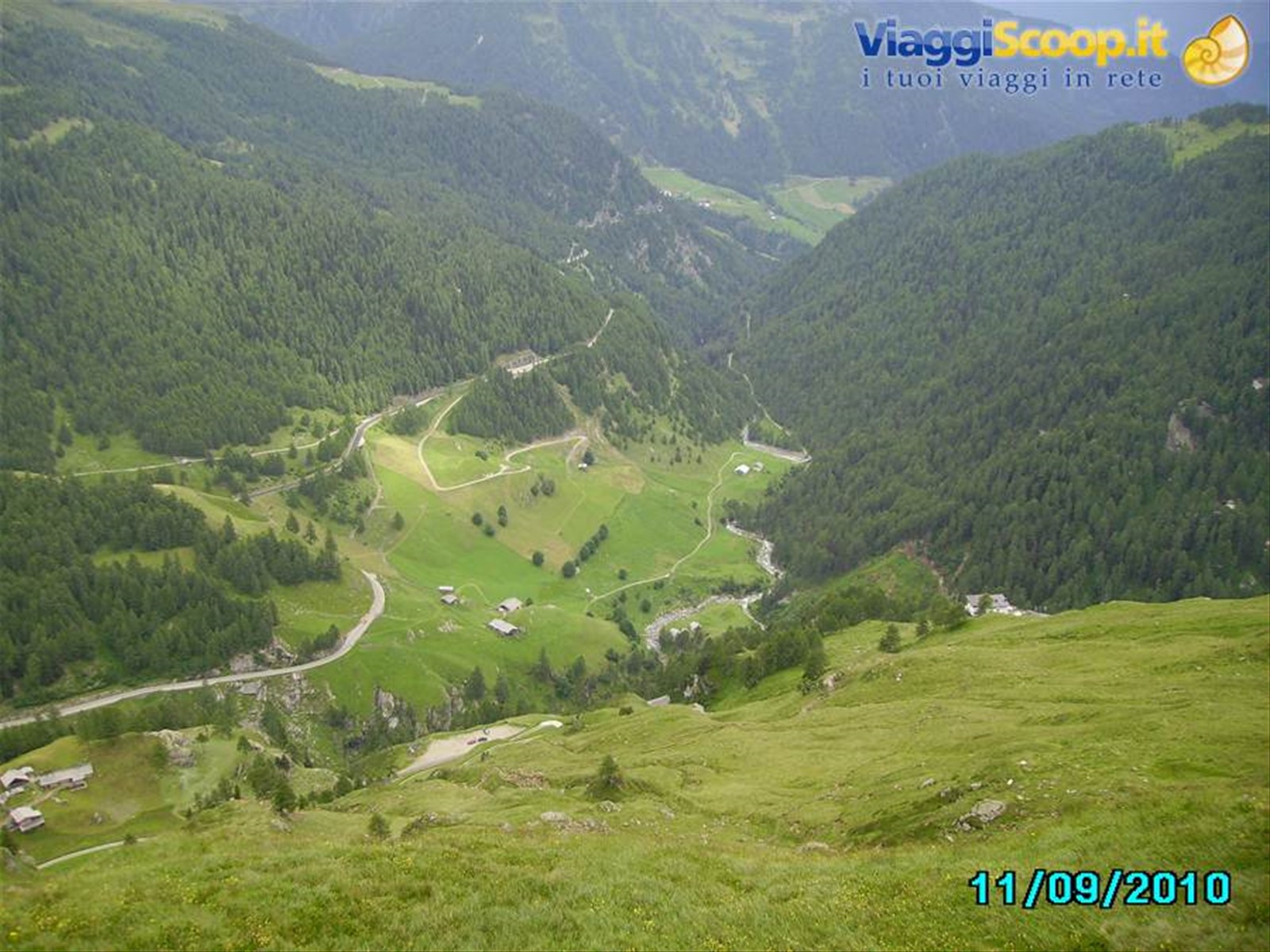 Giù dal Passo del Rombo verso la Val Passiria