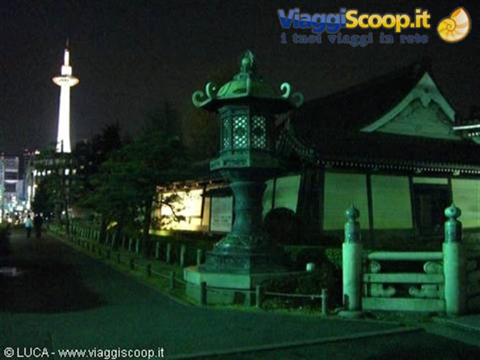 Kyoto by night...