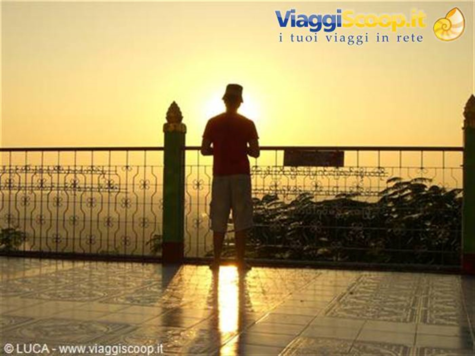 Sagaing - Tramonto sulla Collina