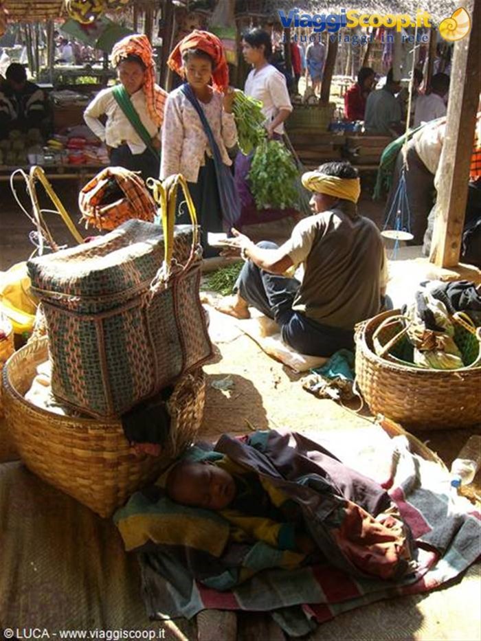 Lago Inle - Mercato 