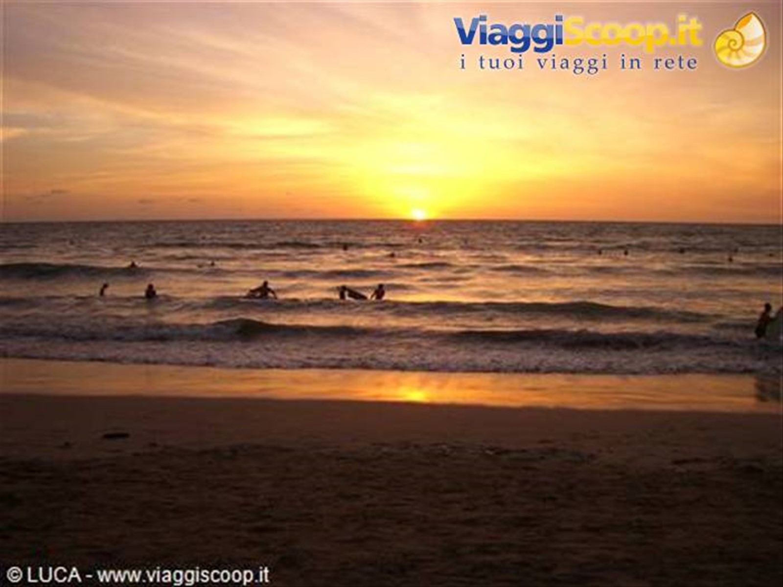 Kuta, Bali - Tramonto in spiaggia...