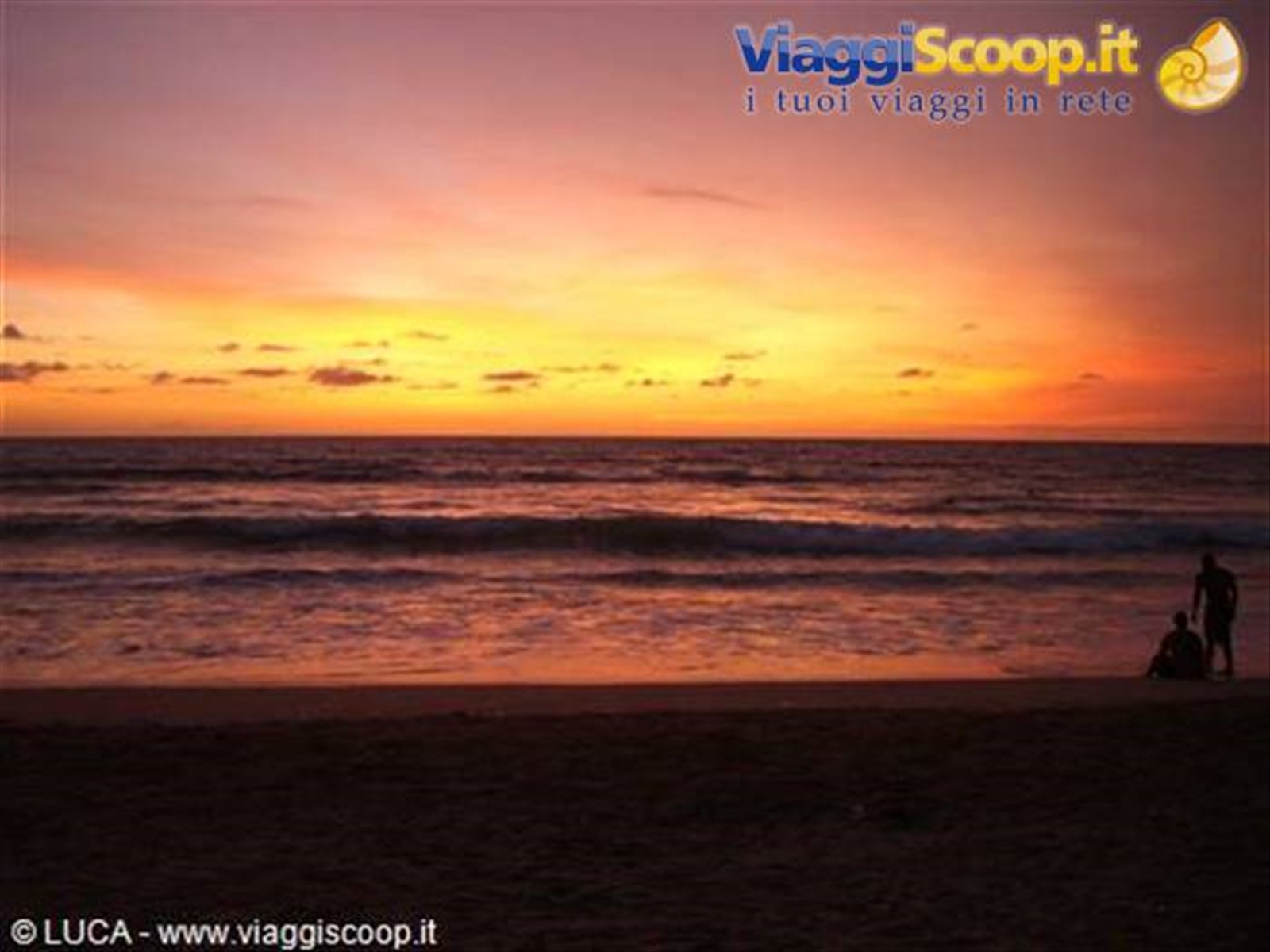 Kuta, Bali - Tramonto in spiaggia...