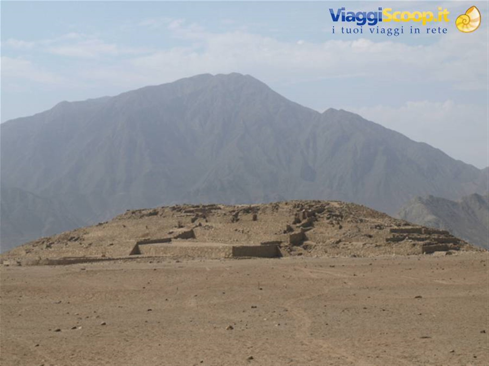 Caral - Piramide