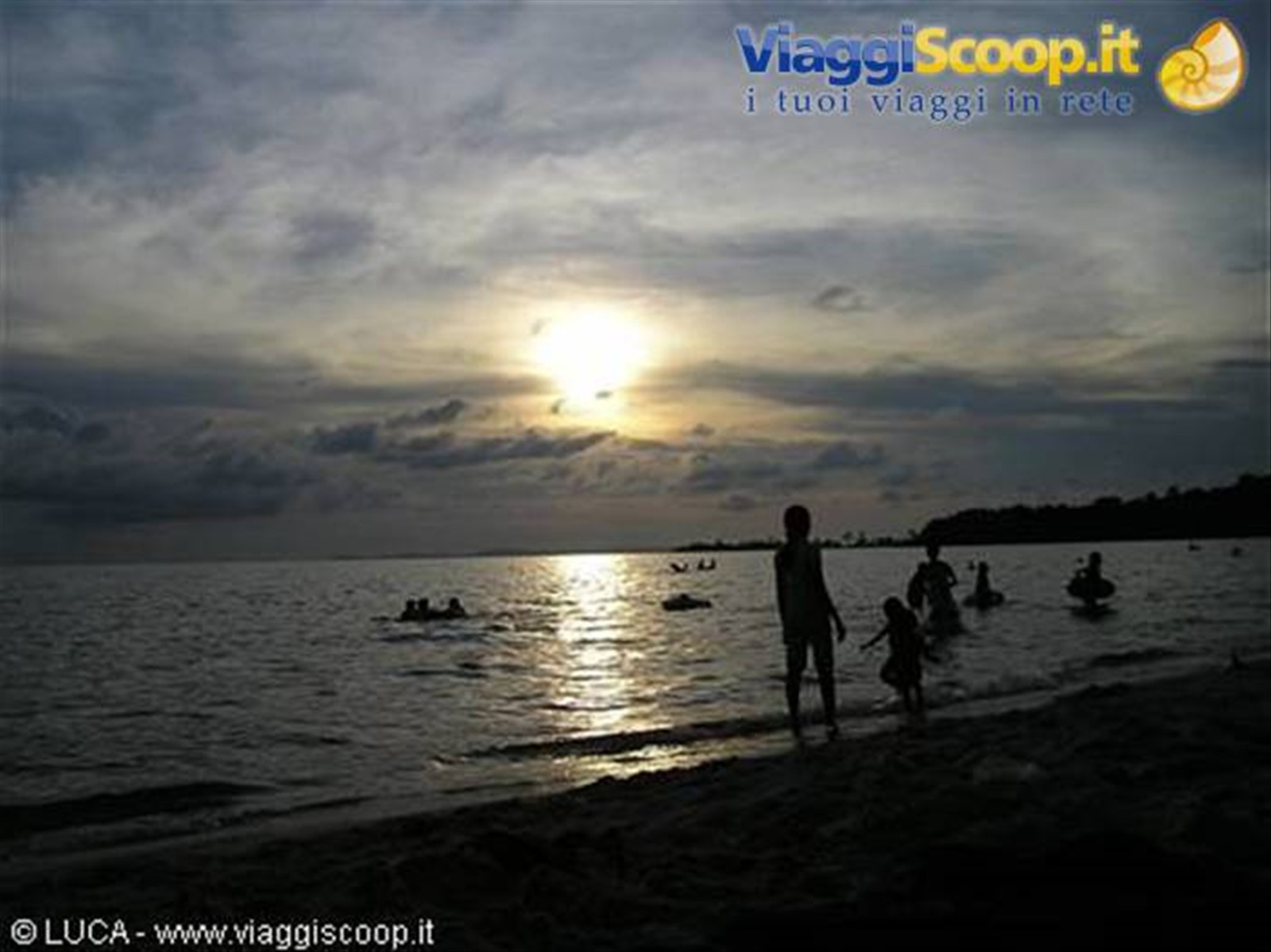 Sihanoukville - Occheuteal Beach...al tramonto...