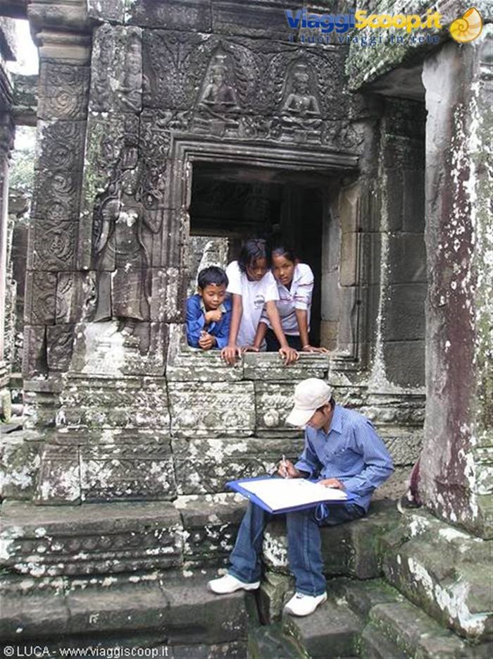 Angkor - artista locale...