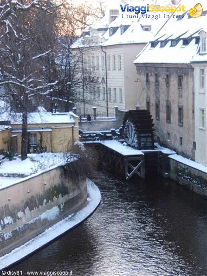 Mulino, Isola di Kampa
