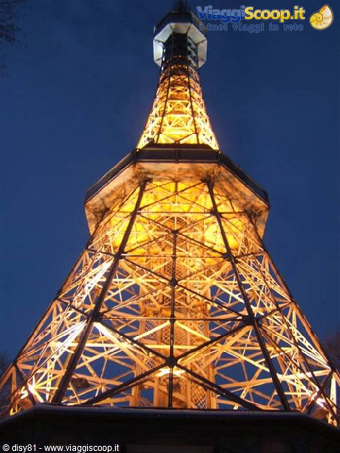 Mini Torre Eifel, collina di Petrin
