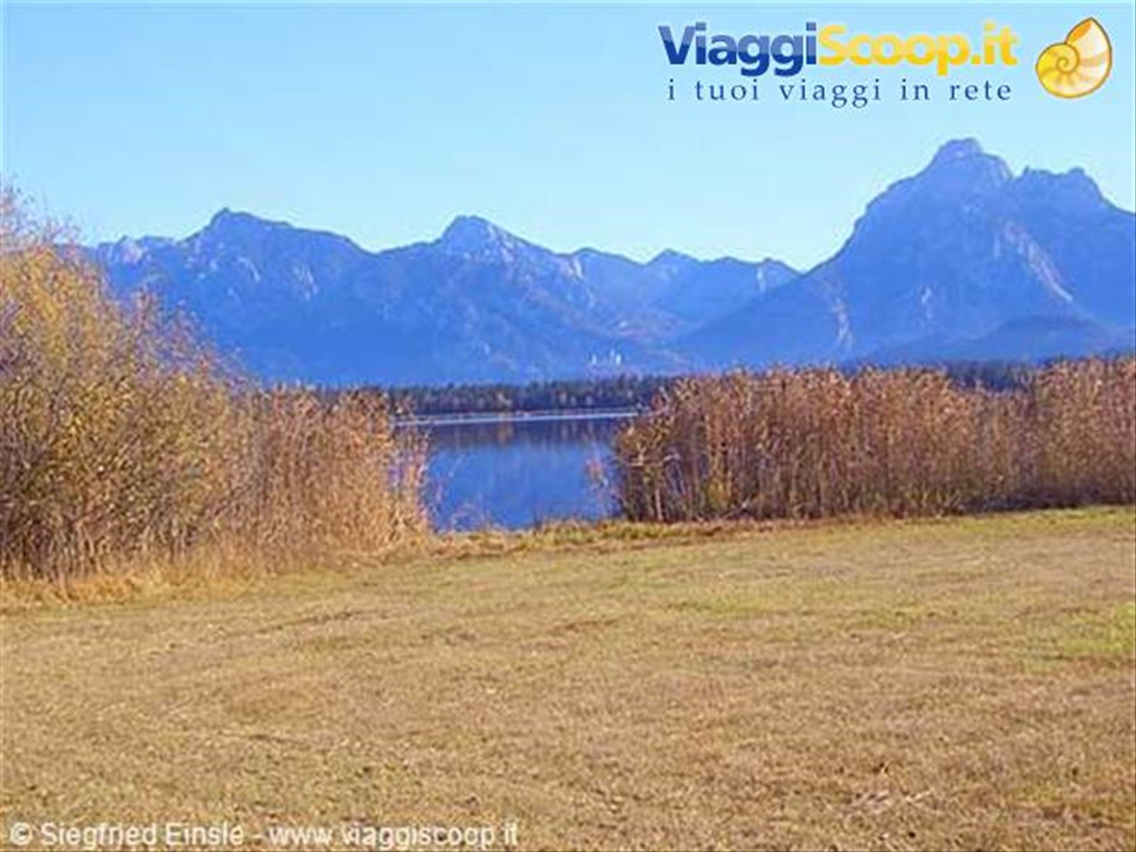 Il lago Hopfensee in autunno