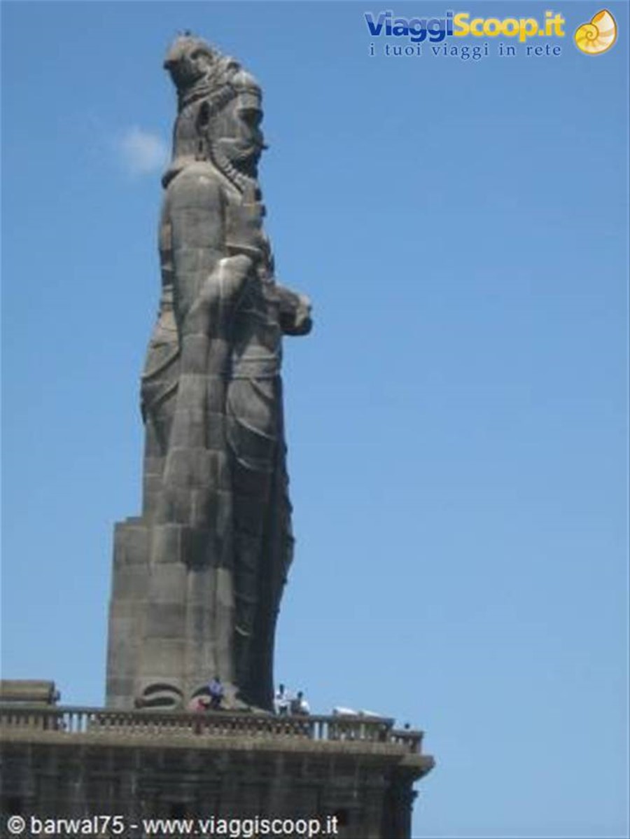 KANYAKUMARI: statua di SAINT THIRUVALLUVAR