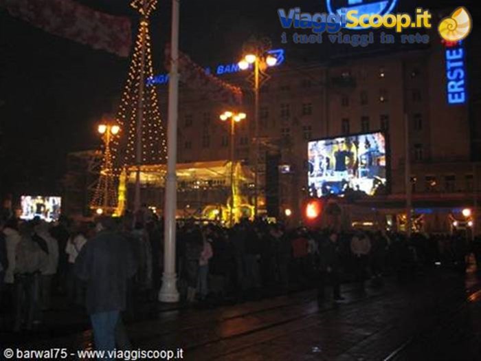 31.12.05 Piazza principale di Zagreb