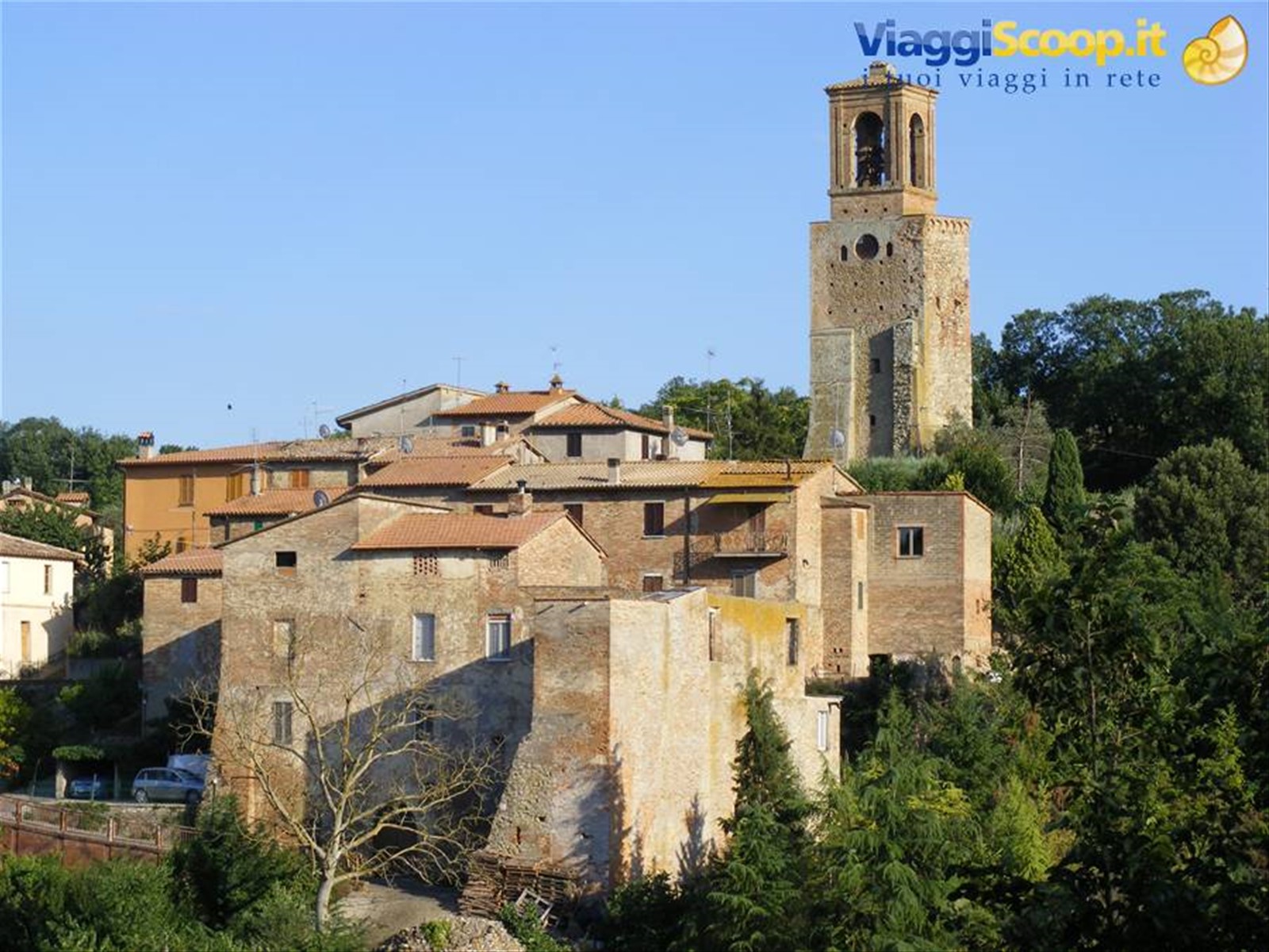 campanile a Papiano
