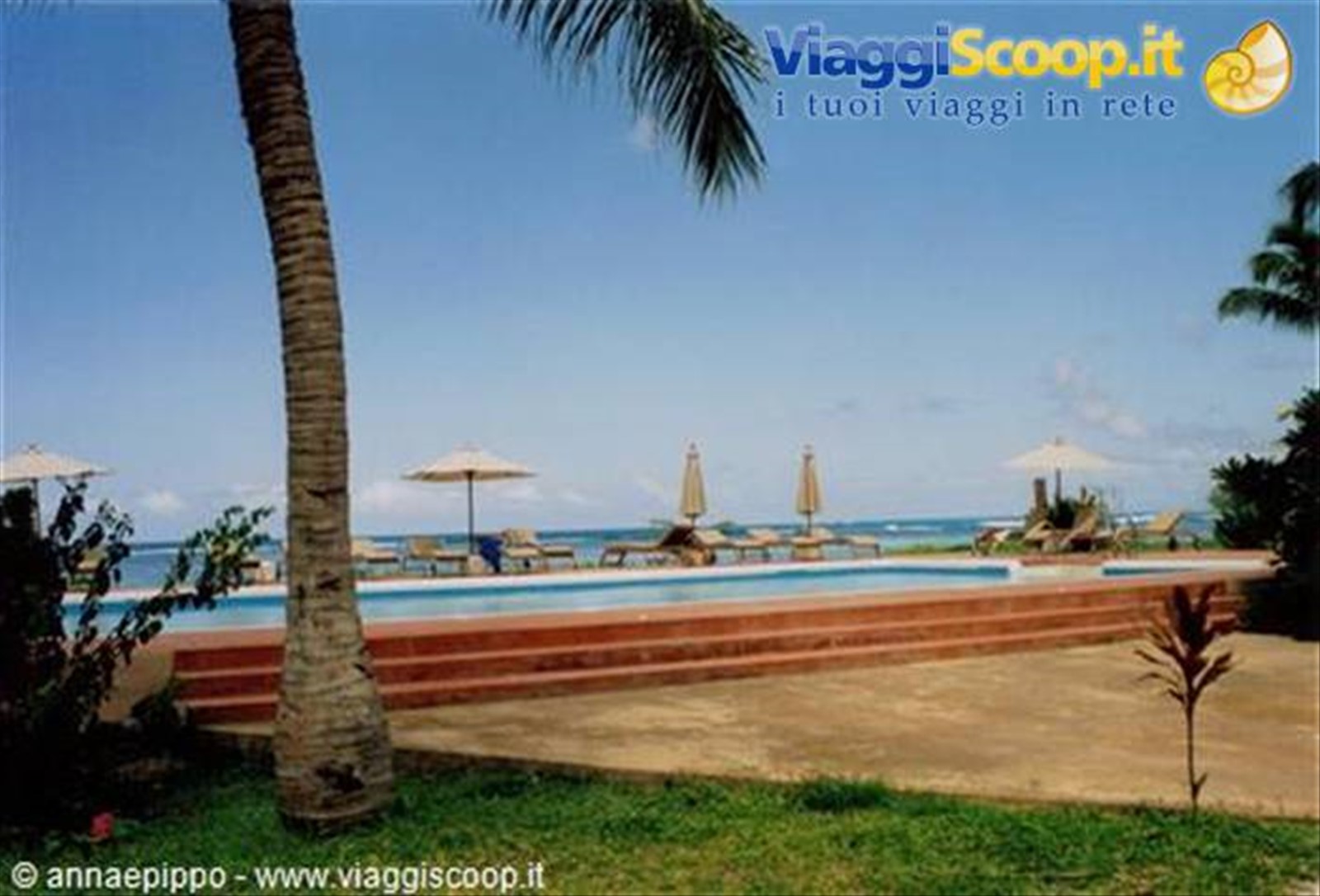 LA PISCINA DEL NEW EMERALD COVE