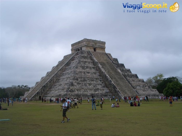 Chichen Itza,El Castillo
