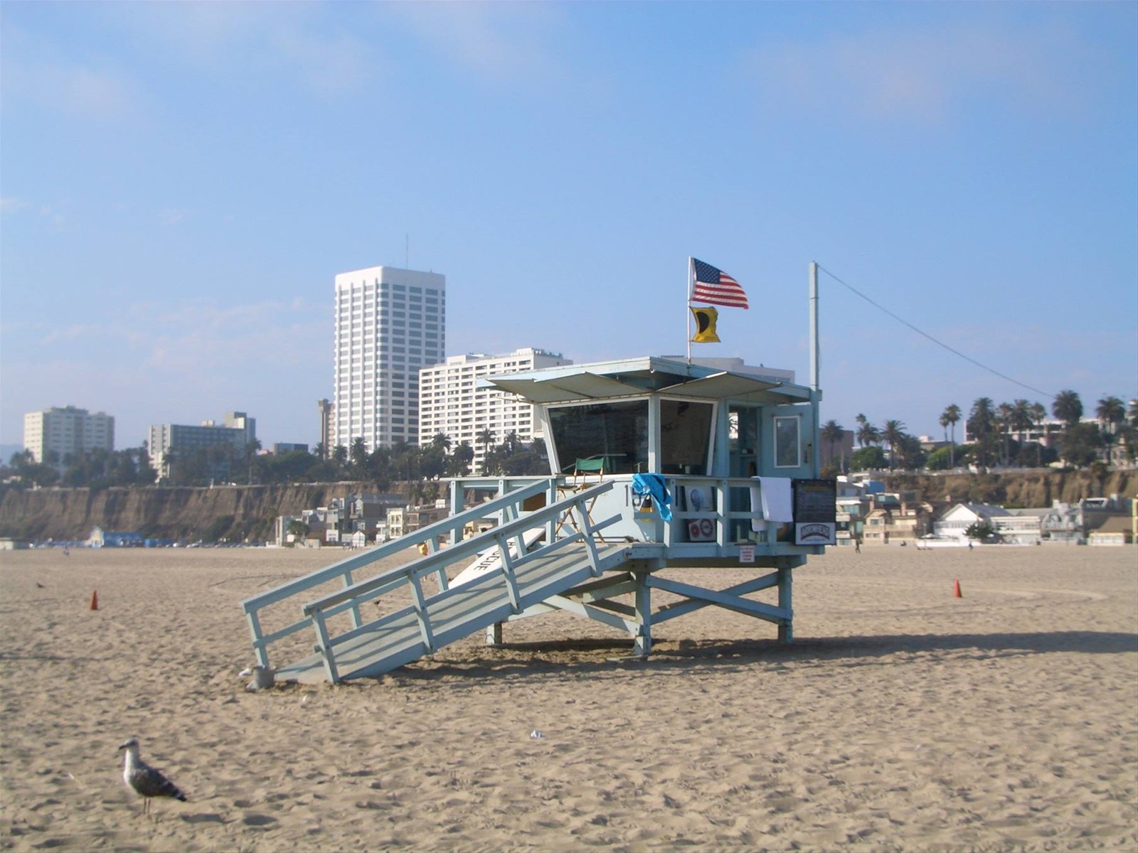 POSTAZIONE DEI BAYWATCH A SANTA MONICA