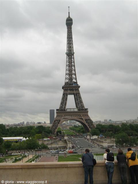 TOUR EIFFEL