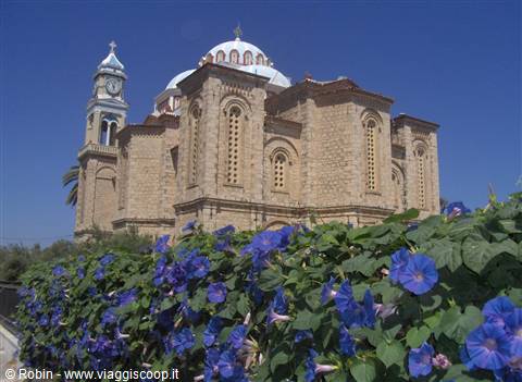 Chiesa di Karlovassi