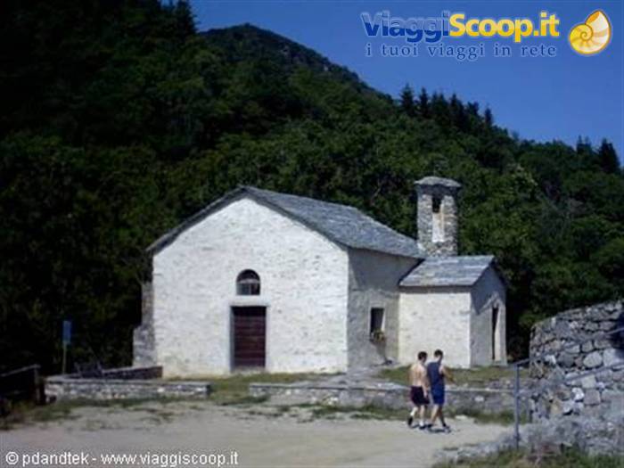 sanmichele2-chiesetta-al-passo