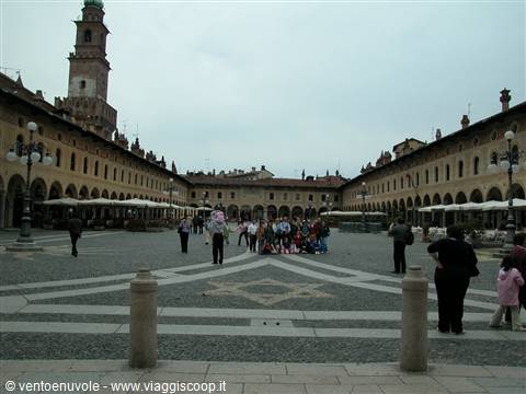 a Vigevano