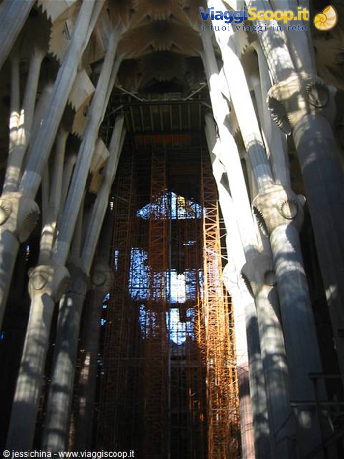 interno sagrada familla