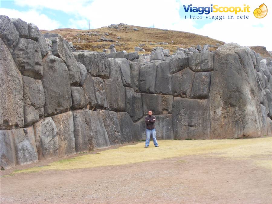 Io a Saqsaywaman
