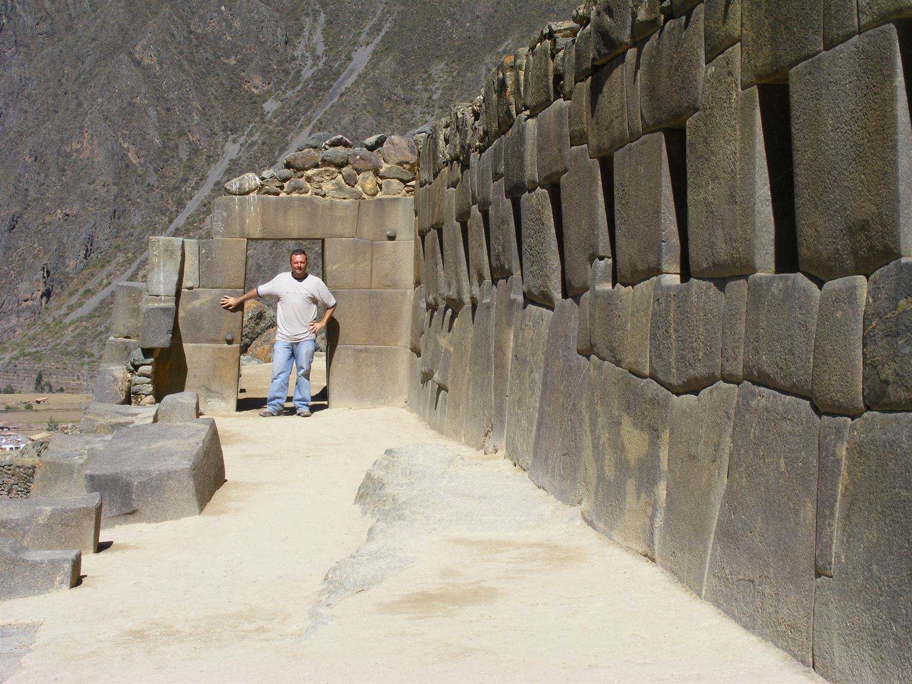 Io ad Ollantaytambo