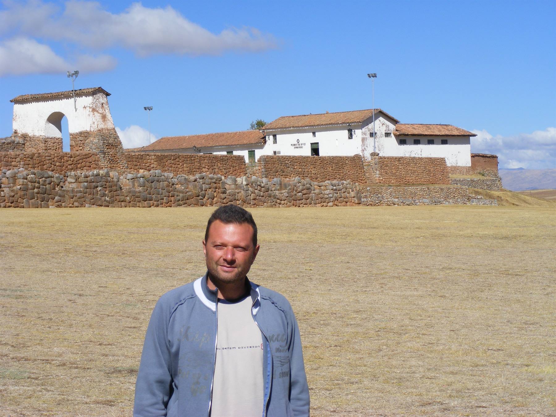 Io a Chinchero