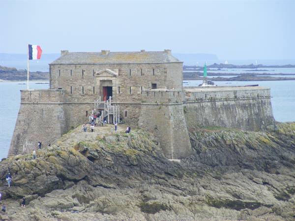 ST. MALO' ILE DU PETIT BE'