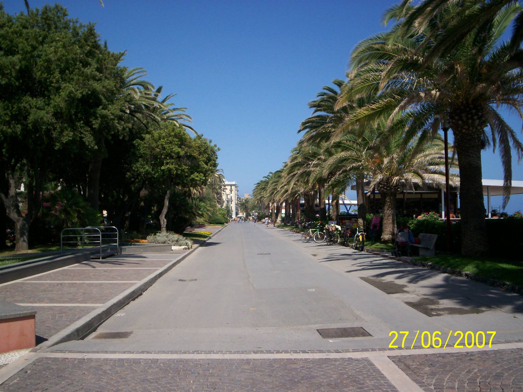 LA PASSEGGIATA MARE
