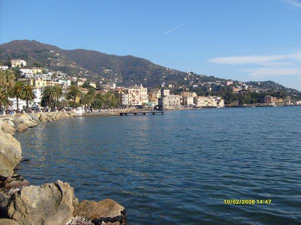 Una veduta della passeggiata di Rapallo