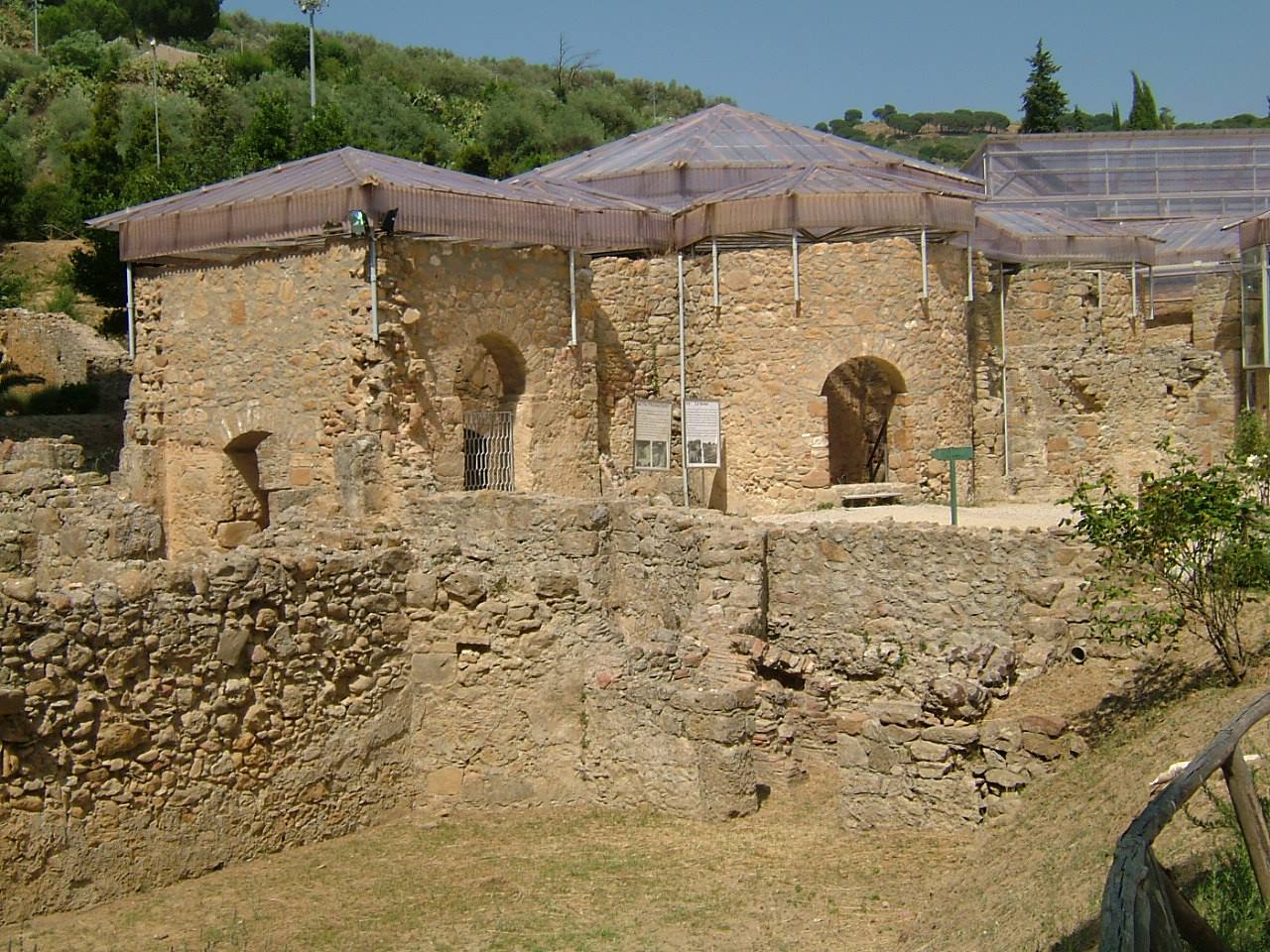 L'esterno della villa