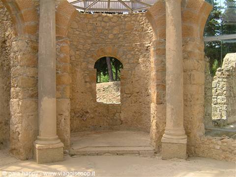 L'interno della villa