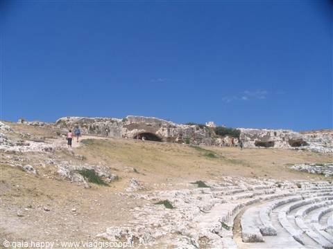 29 agosto 2005: foto di mio fratellino a spasso per Siracusa