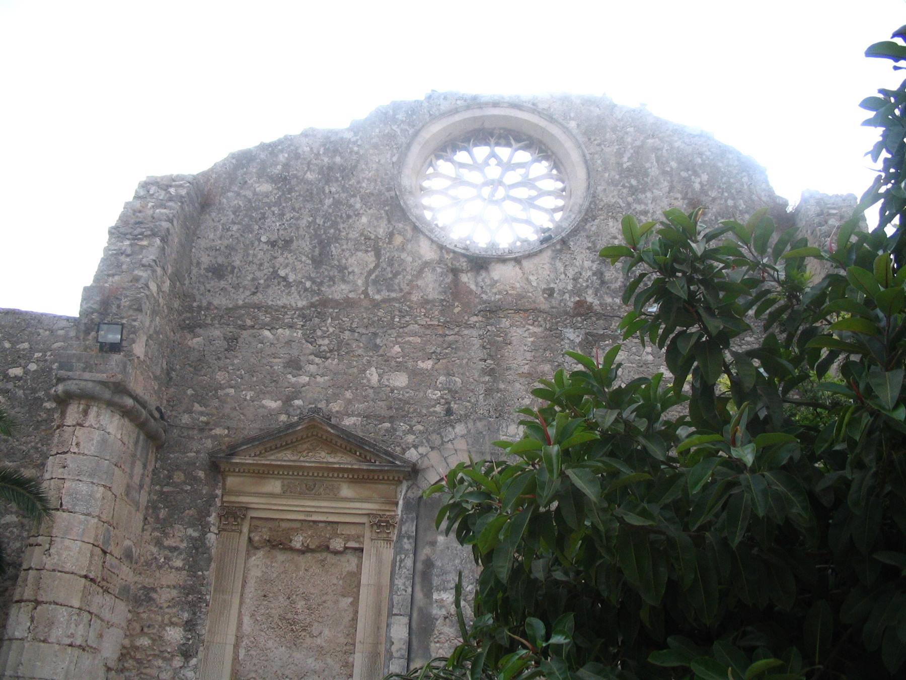 29 agosto 2005: foto di mio fratellino a spasso per Siracusa