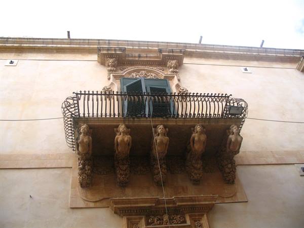 In giro per Noto