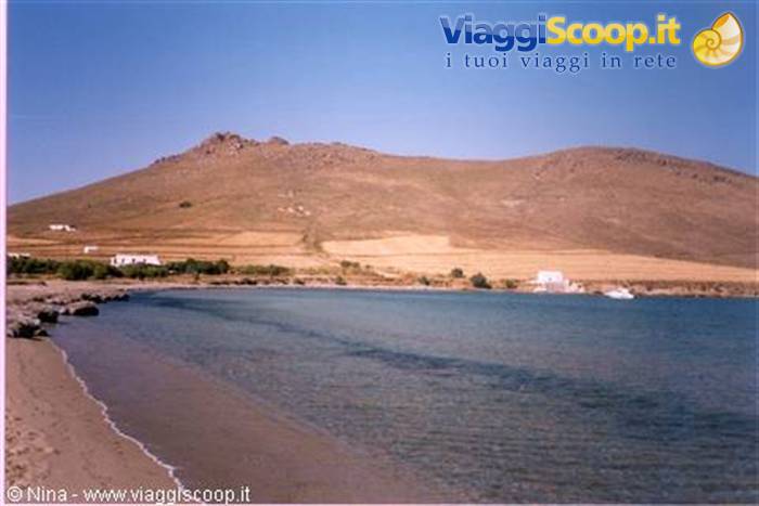 spiaggia di Molos