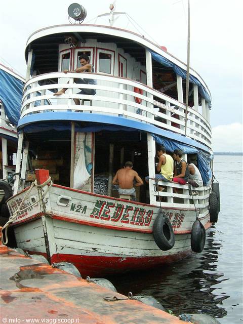barca manaus
