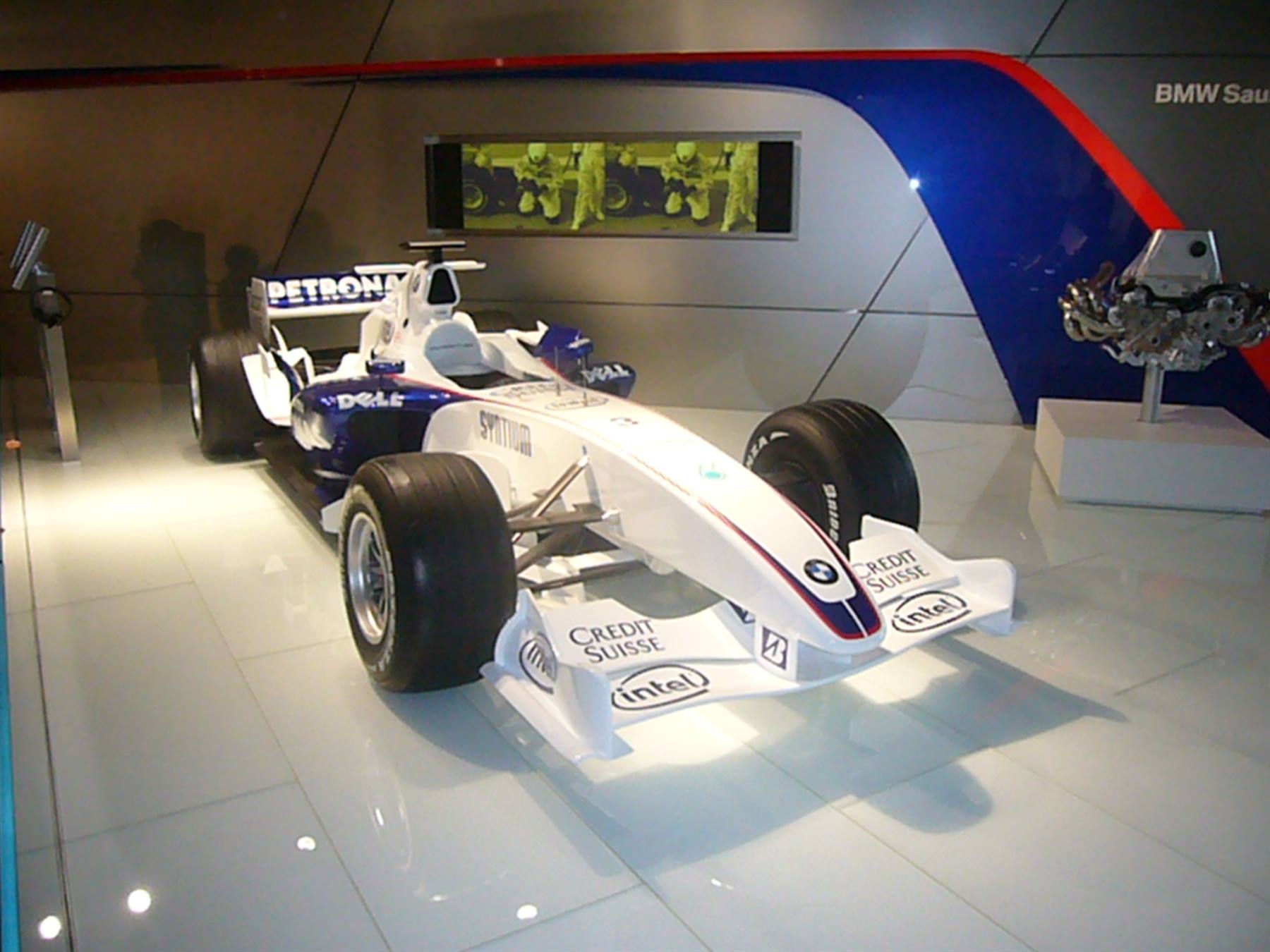 MONACO MUSEO BMW