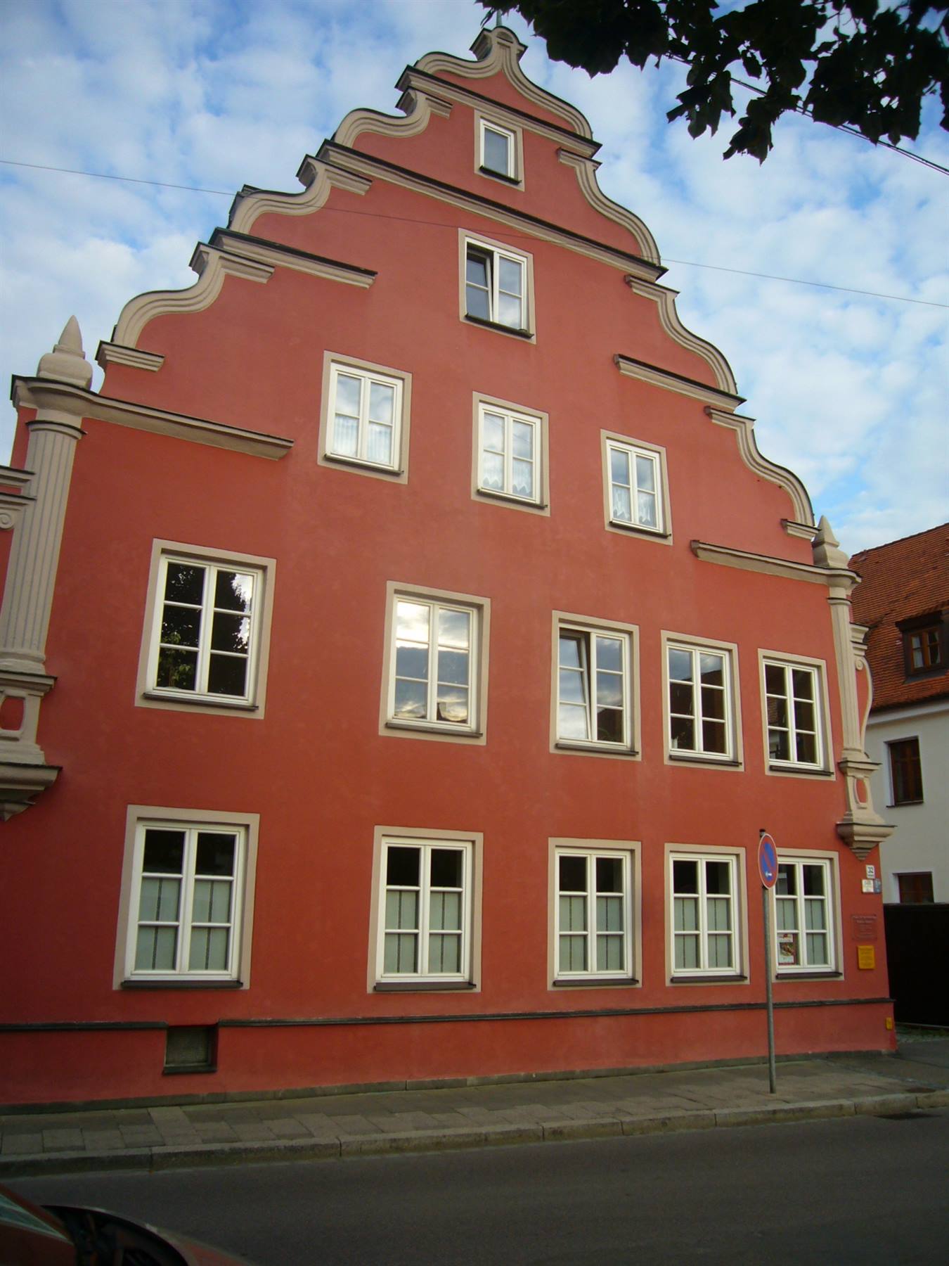 NORDLINGER UNA CASA