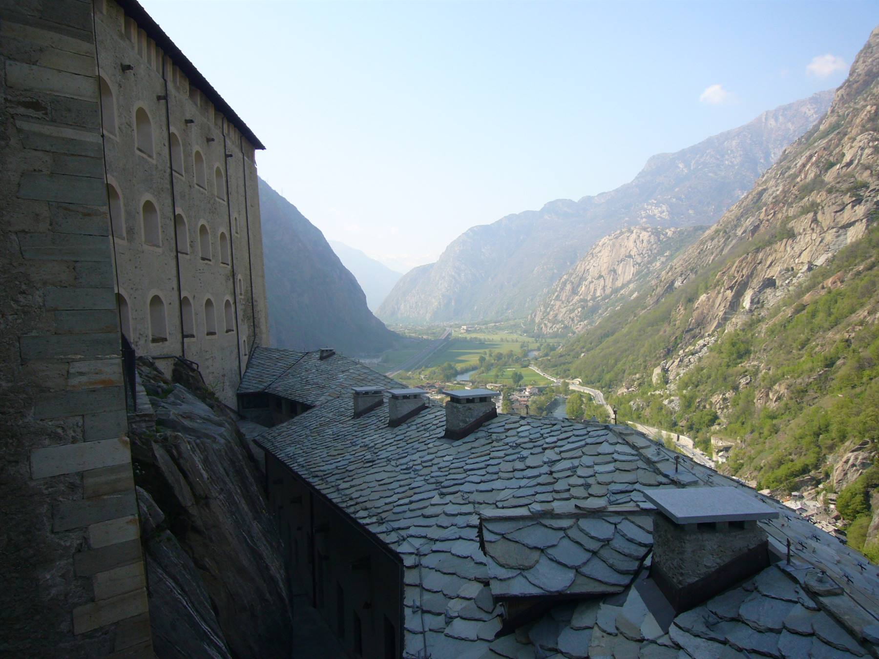 PANORAMA DELLA VALLE DAL CASTELLO