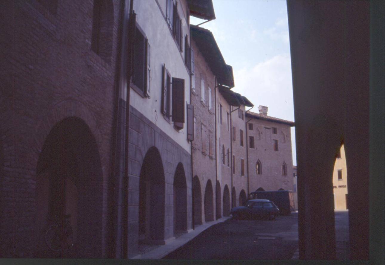 VALVASONE