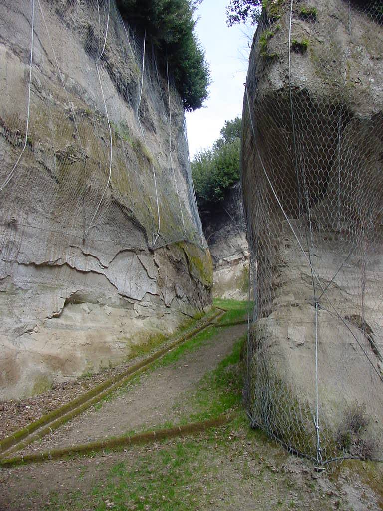PITIGLIANO VIA CAVA