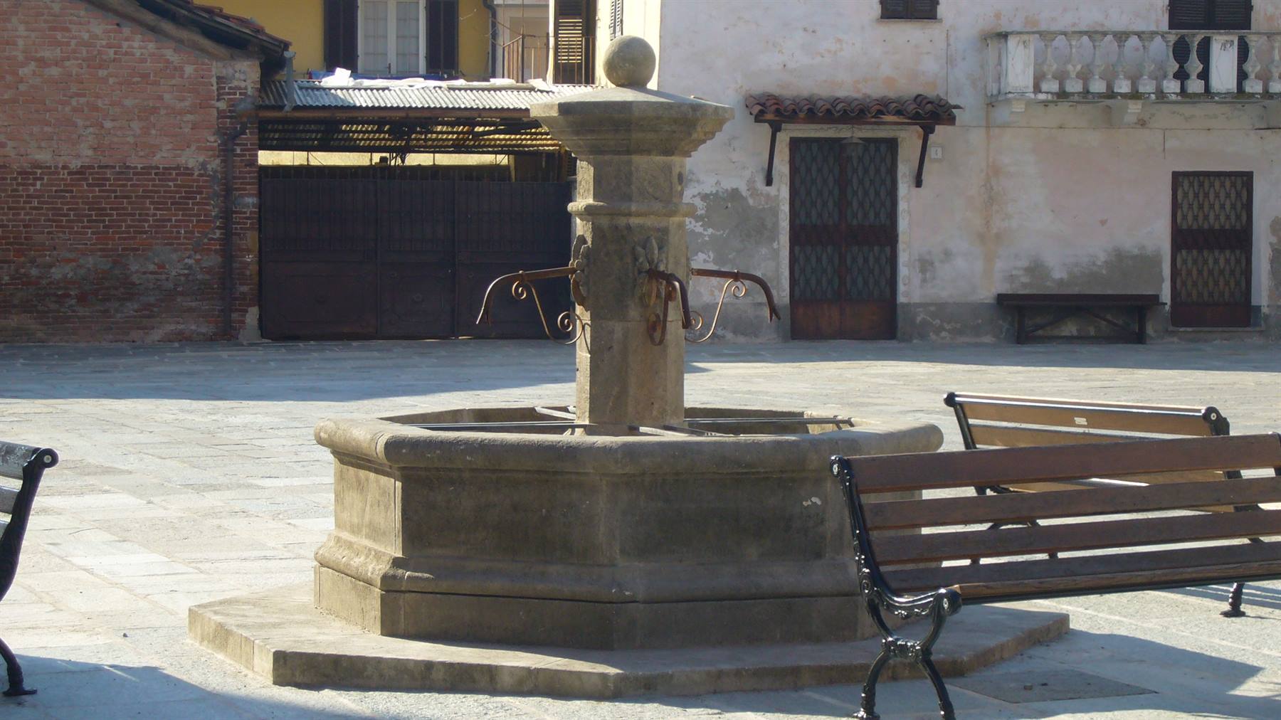 ROCCA DE BALDI
