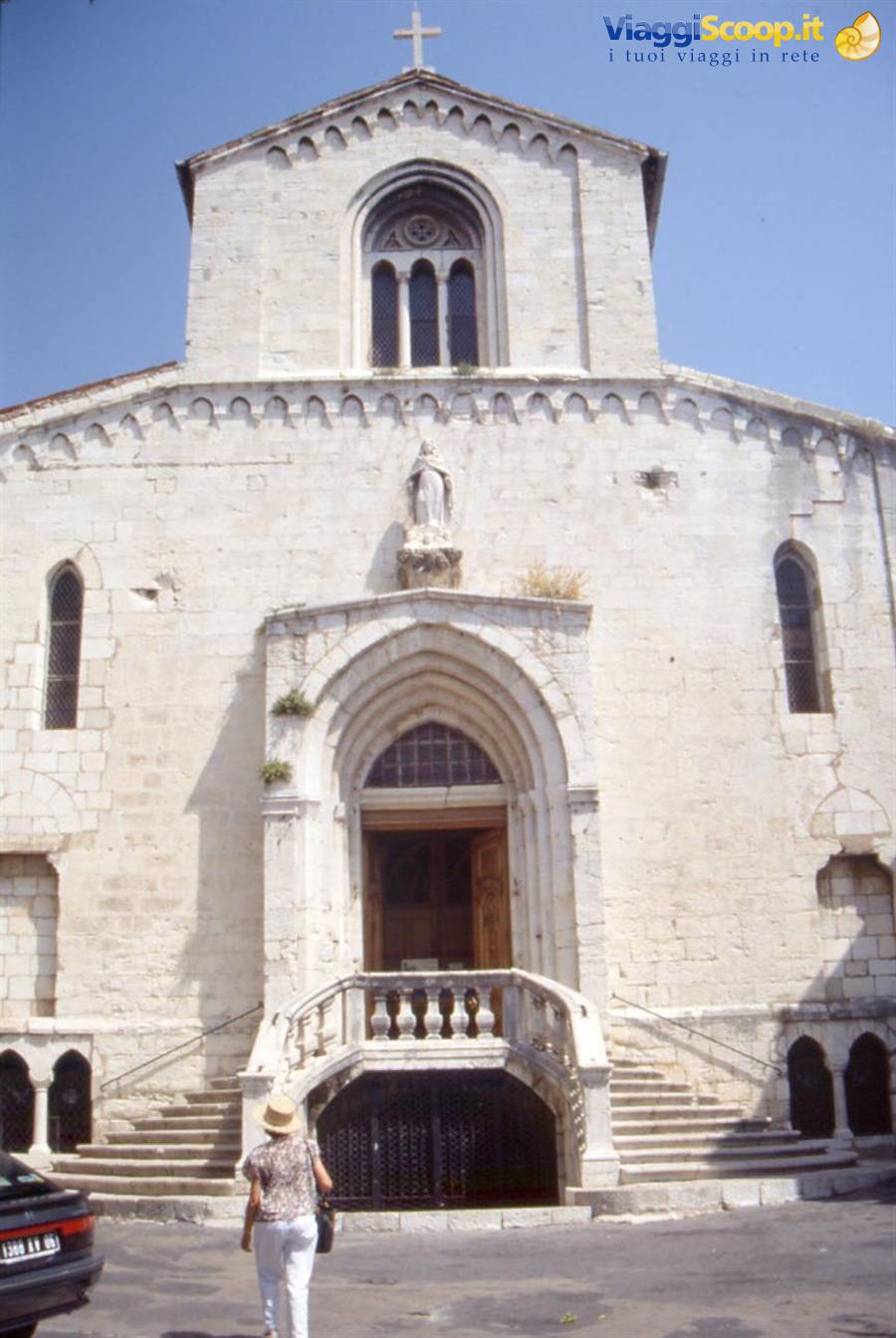 GRASSE