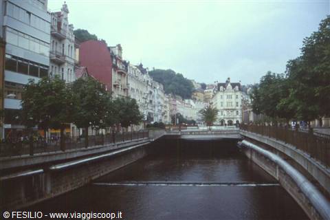 KARLOVY VARY