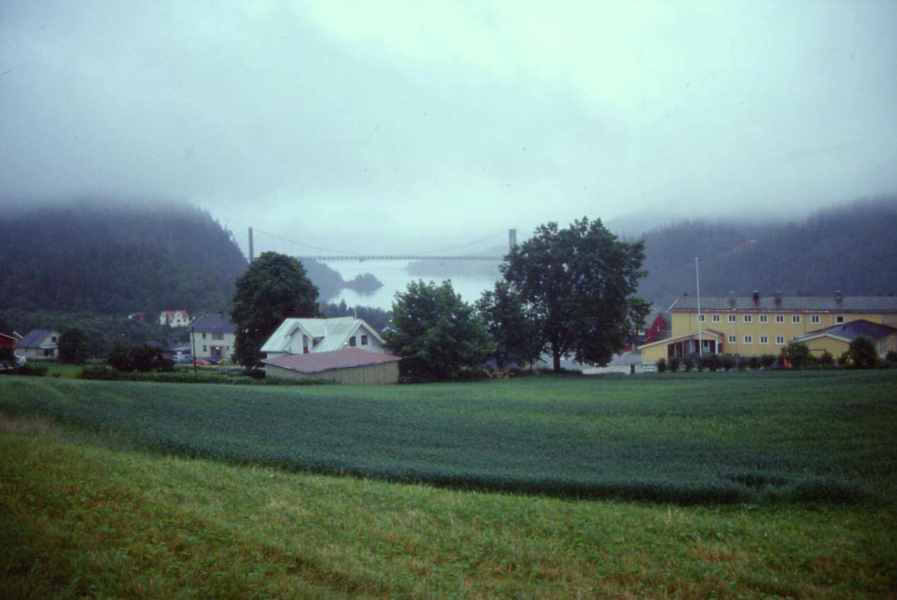VERSO HOLM