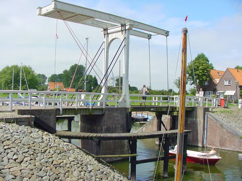 VEERE