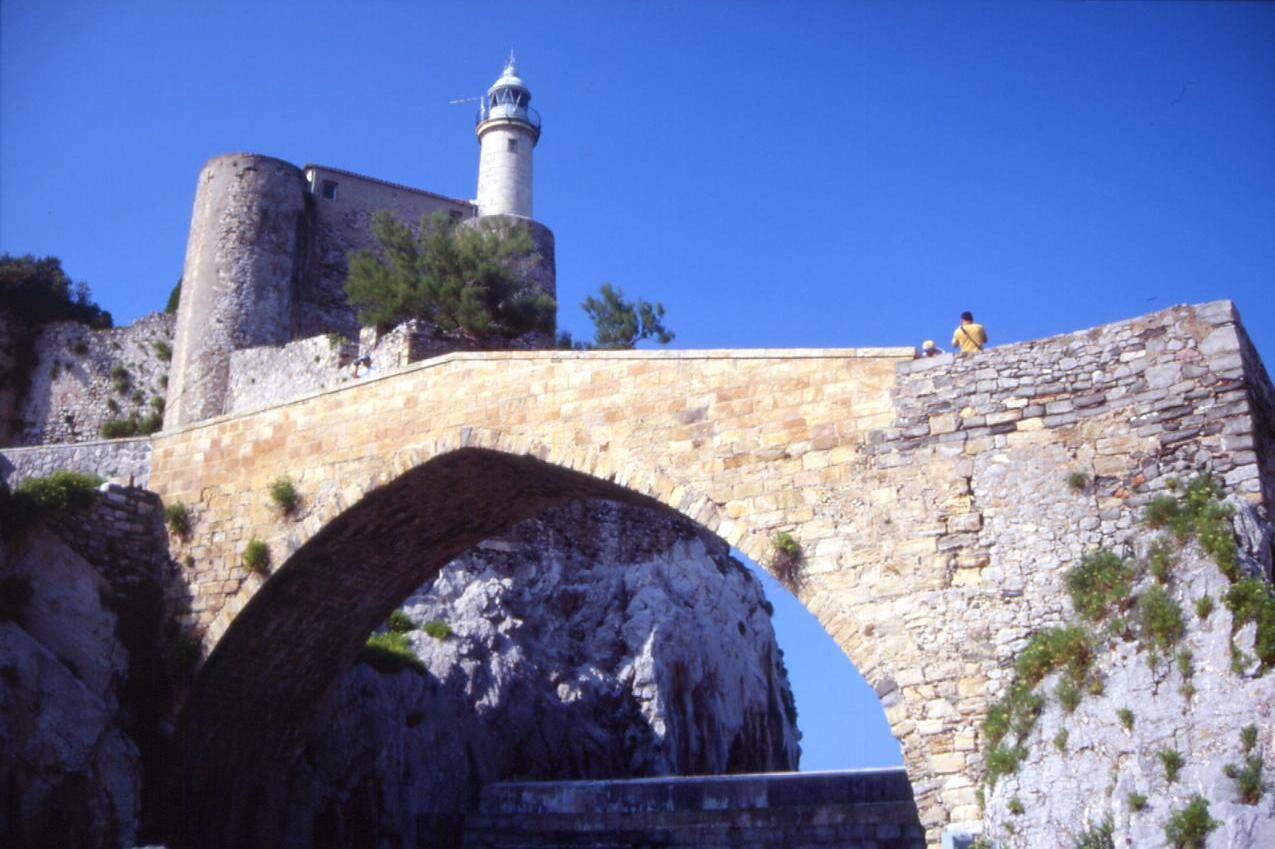 CASTRO URDIALES