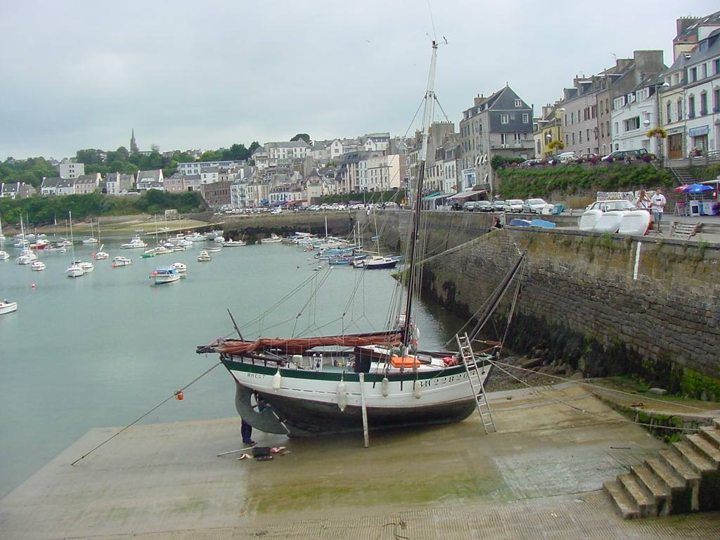 DOUARNENEZ