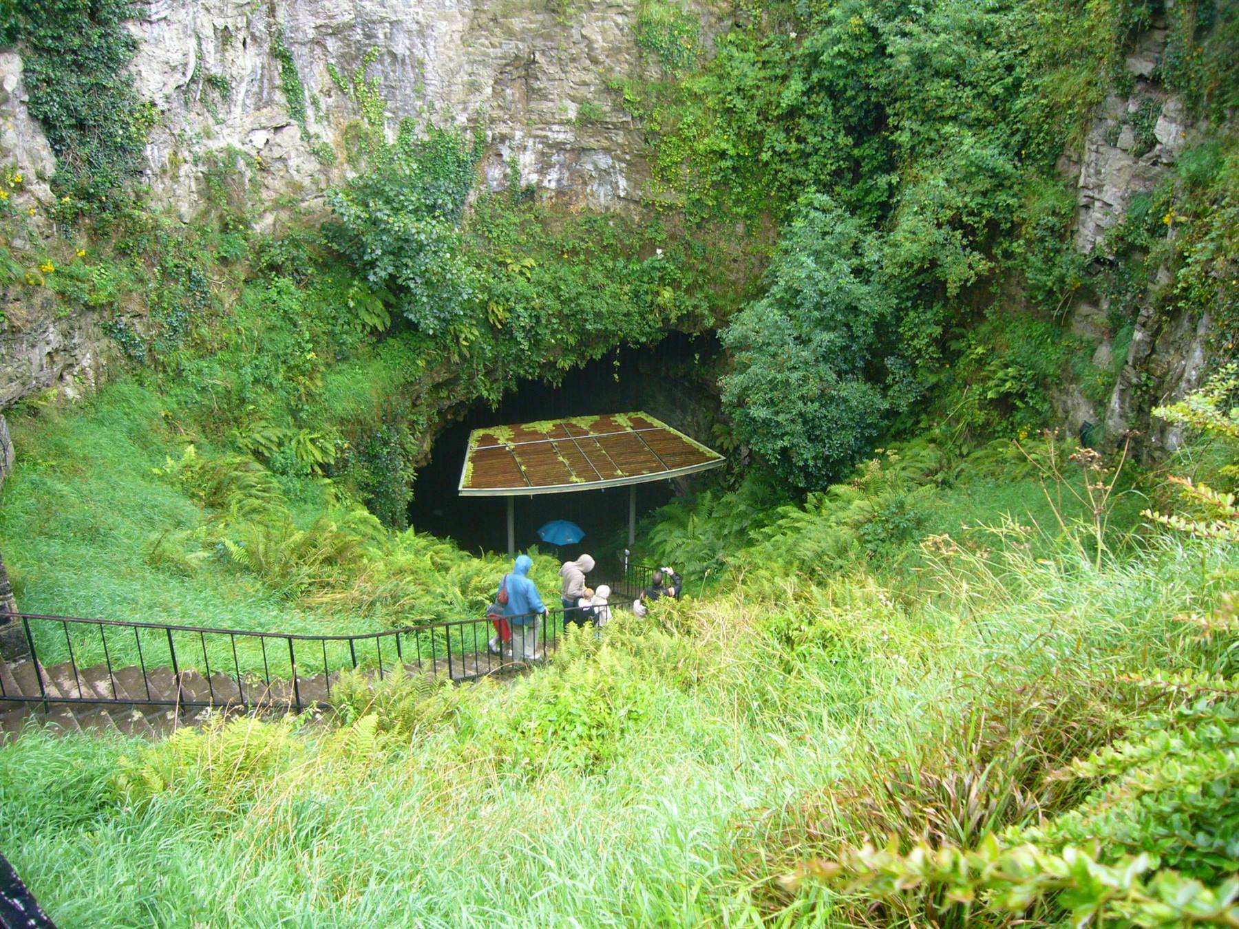 DUNMORE CAVE