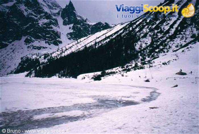 Monti Tatra - Lago Morskie Oko innevato